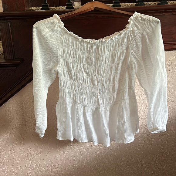 Paper Spoon Tops - 5/$10. Paper Spoon Boho Off the Shoulder Flowy White Top NWOT